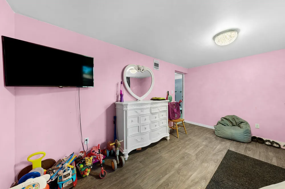 195 Wood Street Emory, TX 75440