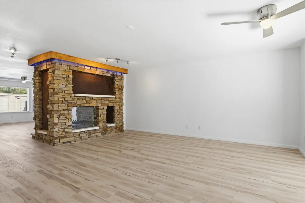 5810 Marina Drive #12 Garland, TX 75043