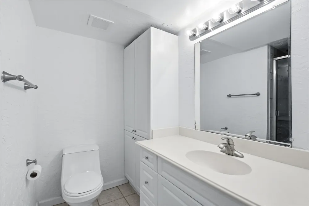 5810 Marina Drive #12 Garland, TX 75043