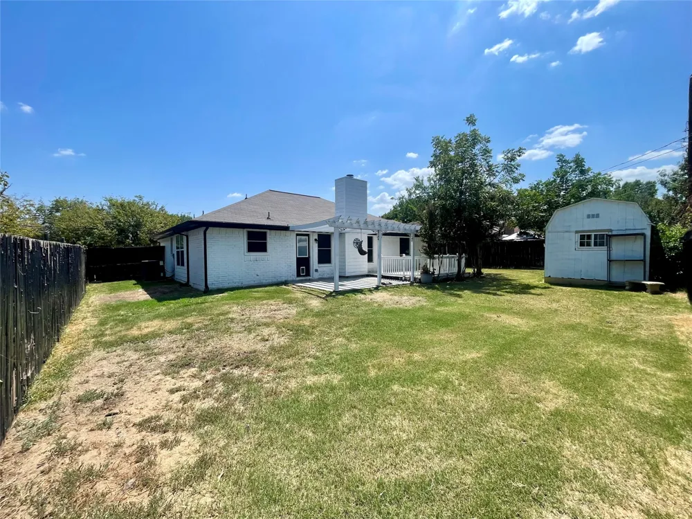 625 Main Street Roanoke, TX 76262