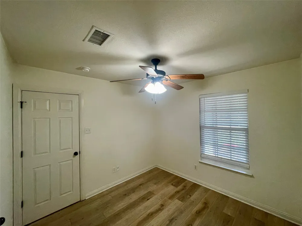 625 Main Street Roanoke, TX 76262