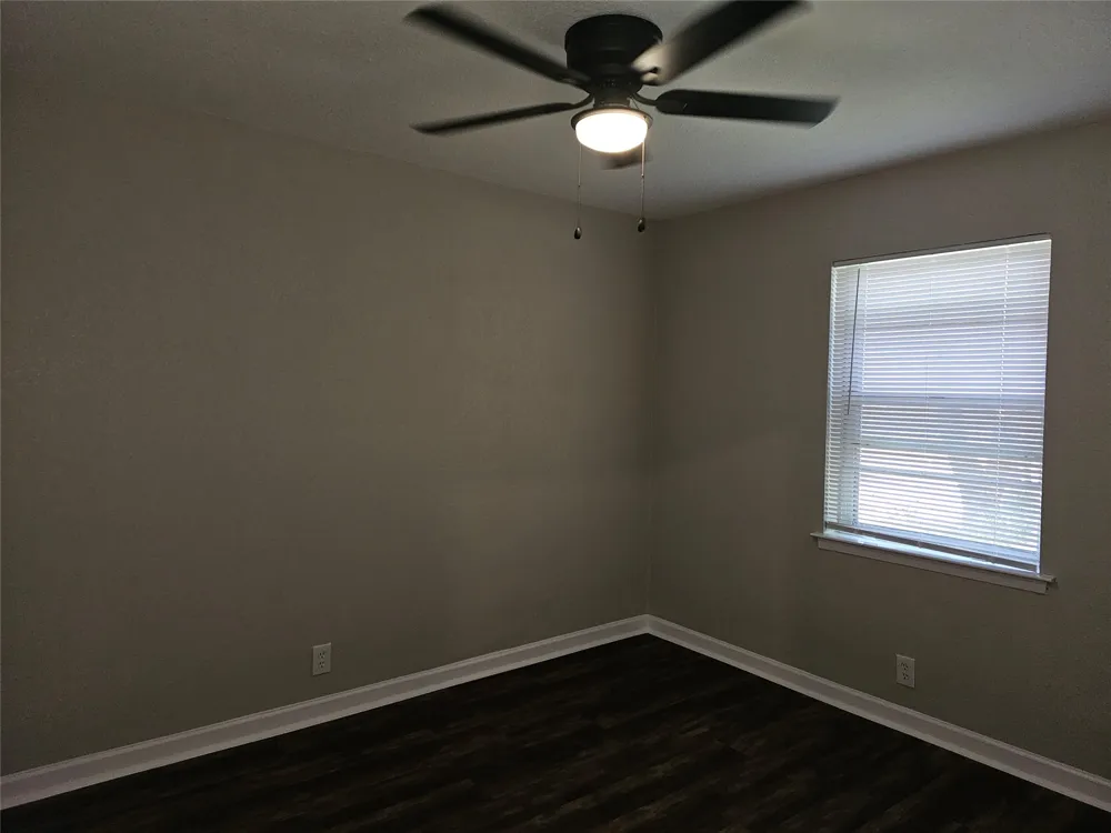 4412 Central Lane Balch Springs, TX 75180
