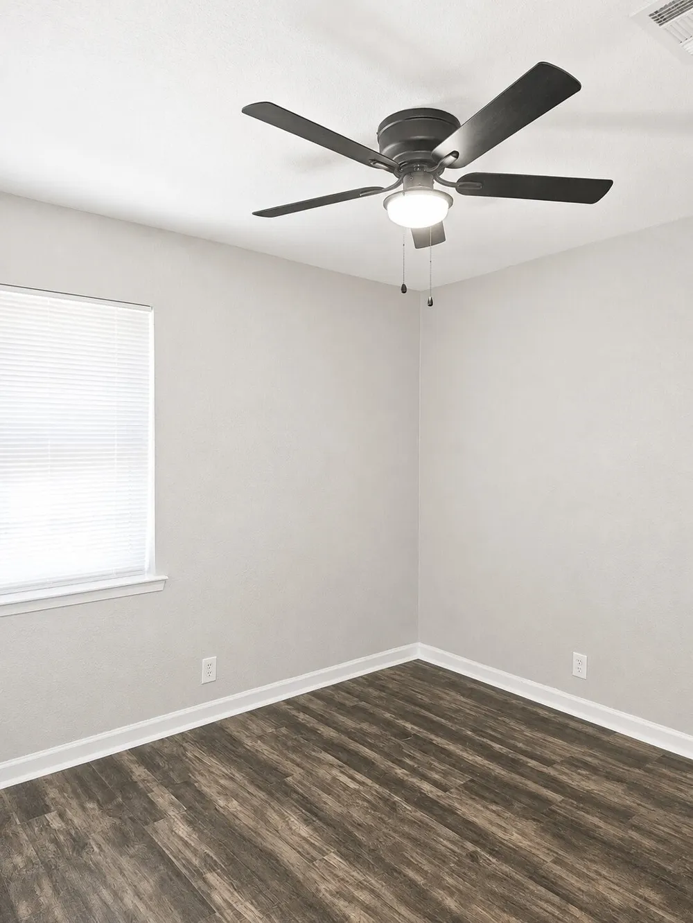 4412 Central Lane Balch Springs, TX 75180