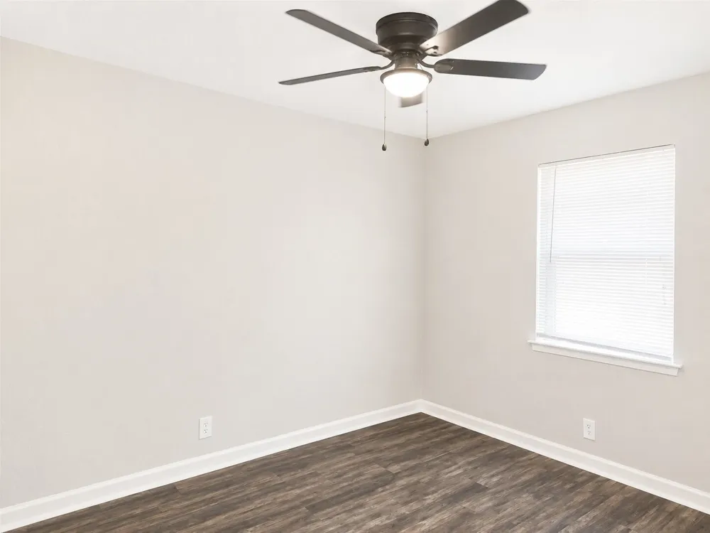 4412 Central Lane Balch Springs, TX 75180