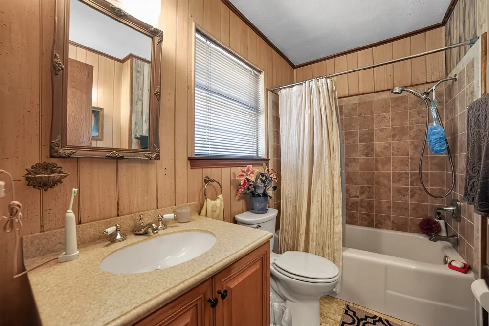 4161 Shadow Lane Lone Oak, TX 75453