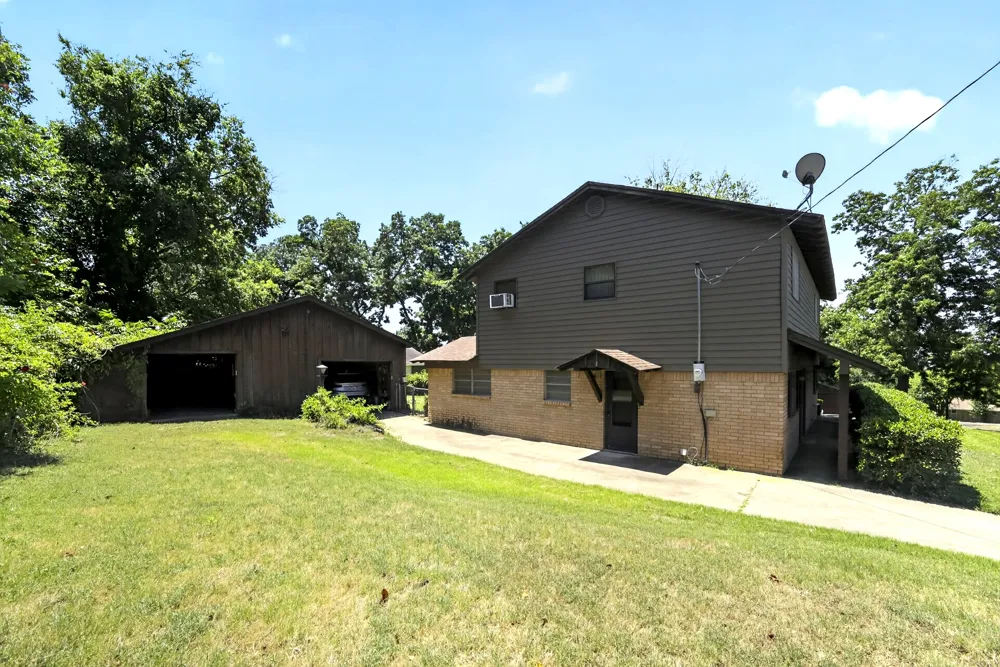 4161 Shadow Lane Lone Oak, TX 75453