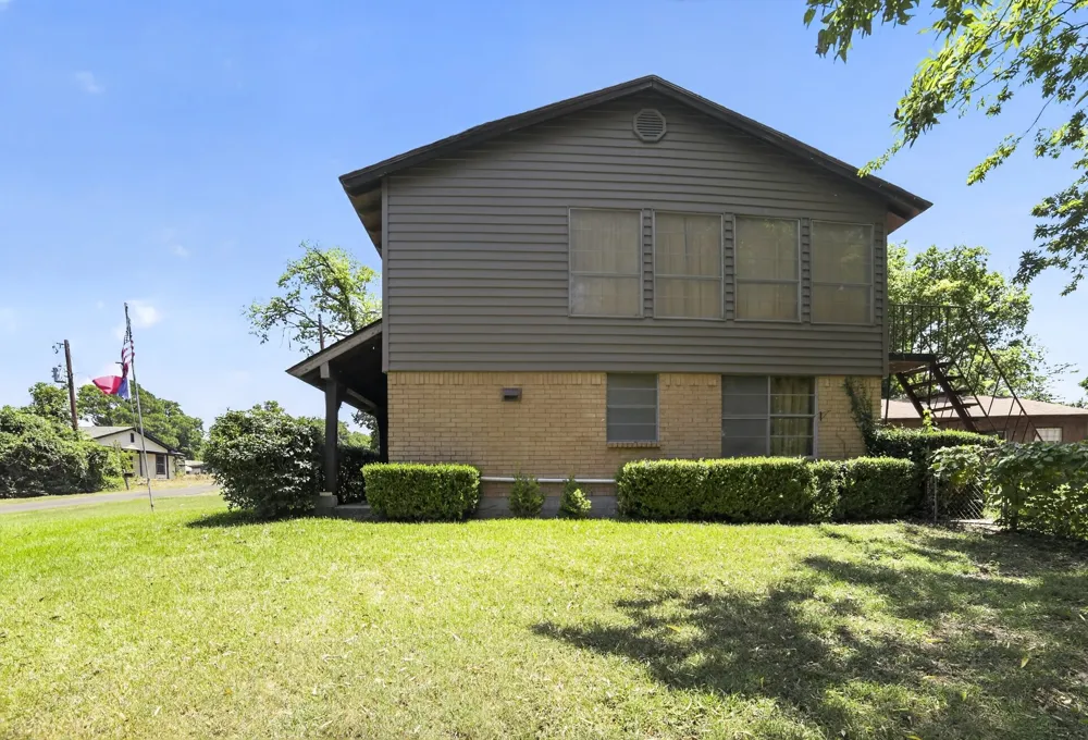 4161 Shadow Lane Lone Oak, TX 75453