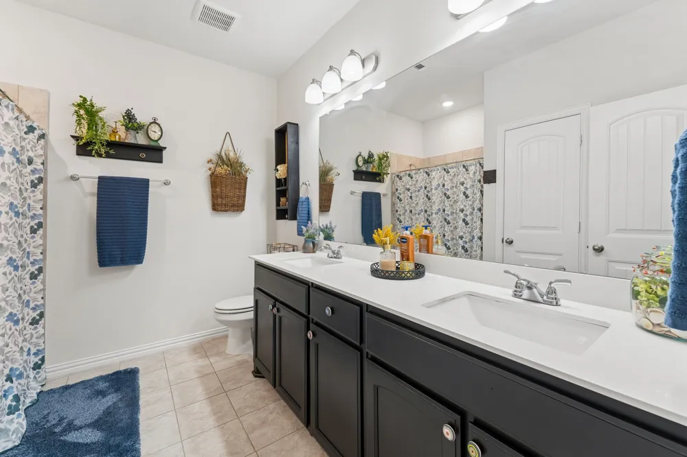 772 Brookside Drive Springtown, TX 76082