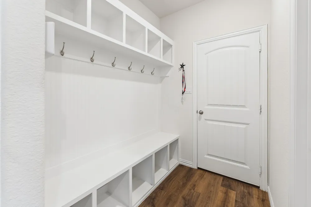 772 Brookside Drive Springtown, TX 76082