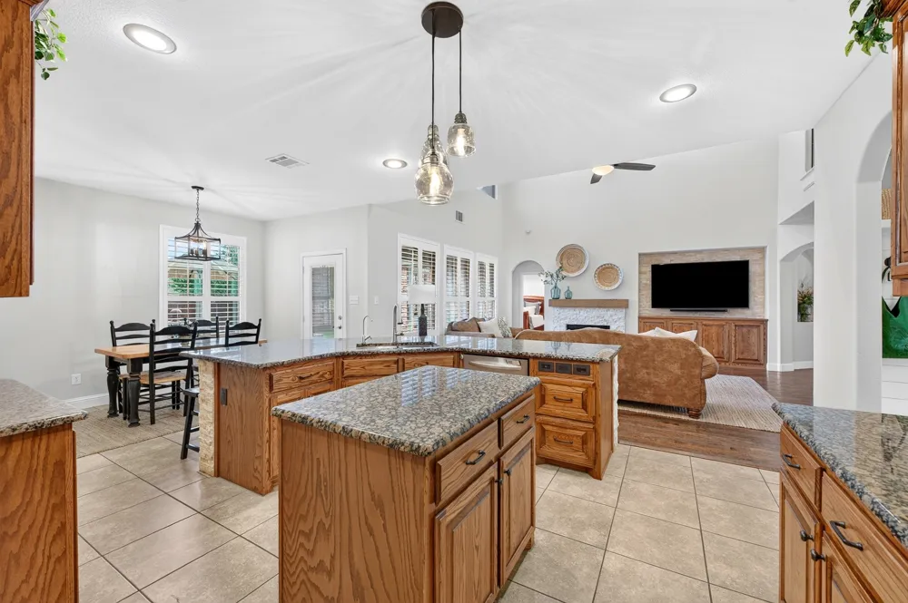 316 Sandy Cove Argyle, TX 76226