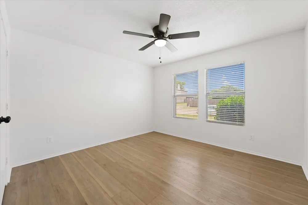 702 Lowe Drive Cedar Hill, TX 75104