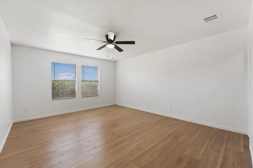 702 Lowe Drive Cedar Hill, TX 75104