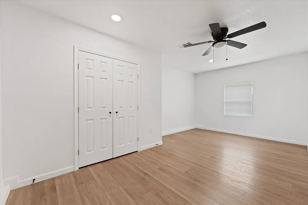702 Lowe Drive Cedar Hill, TX 75104