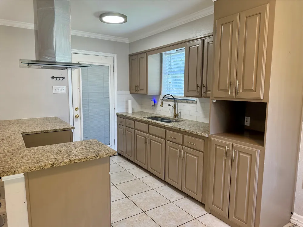 1101 Dublin Drive Fort Worth, TX 76134