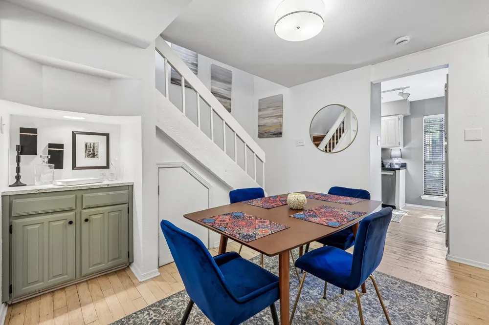 5200 Martel Avenue #24B Dallas, TX 75206