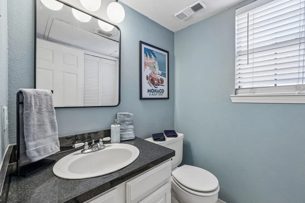5200 Martel Avenue #24B Dallas, TX 75206