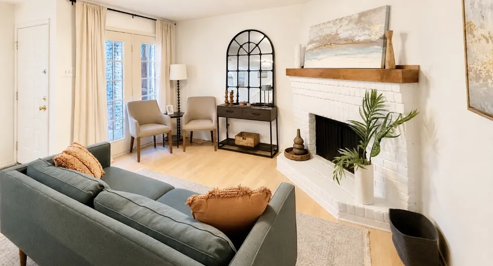 5200 Martel Avenue #24B Dallas, TX 75206