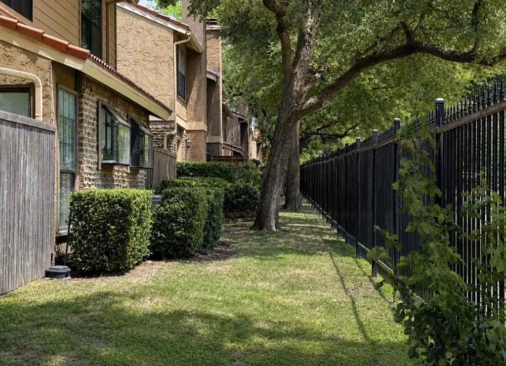 5200 Martel Avenue #24B Dallas, TX 75206