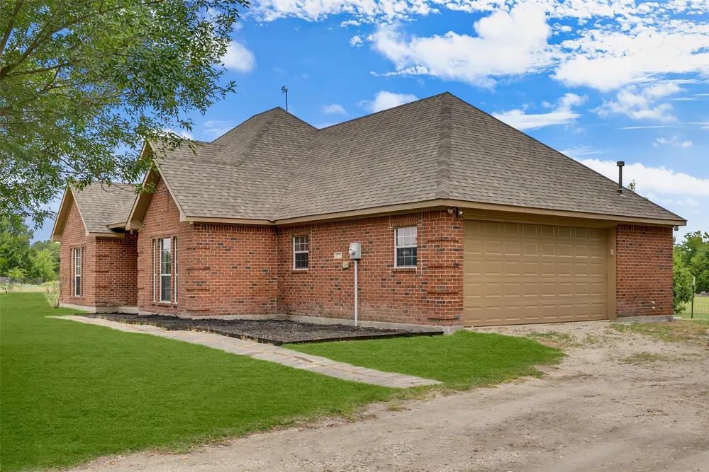 18723 Sims Lane Nevada, TX 75173