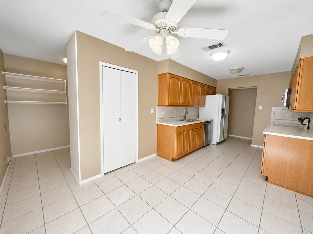 1828 Angelina Drive Garland, TX 75040