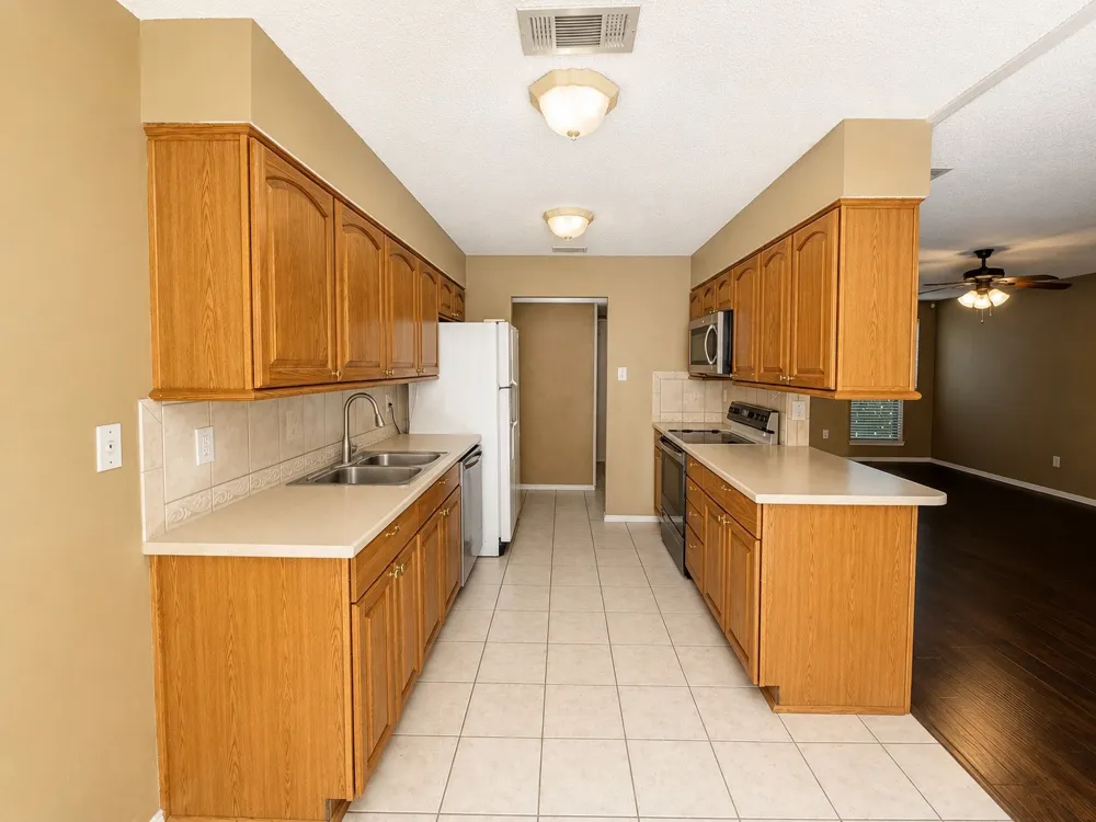 1828 Angelina Drive Garland, TX 75040