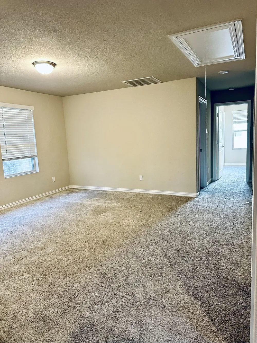 3706 Glenn Mews Rowlett, TX 75089
