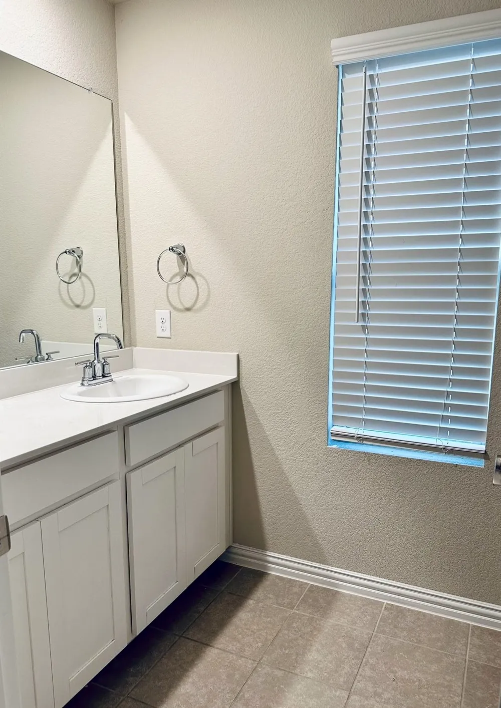 3706 Glenn Mews Rowlett, TX 75089