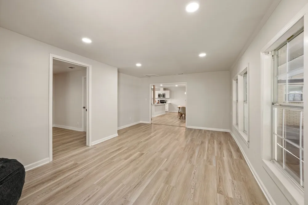 6517 Jameson Street Richland Hills, TX 76118