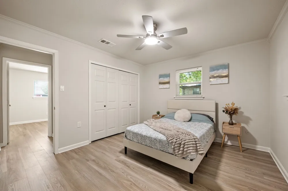 6517 Jameson Street Richland Hills, TX 76118