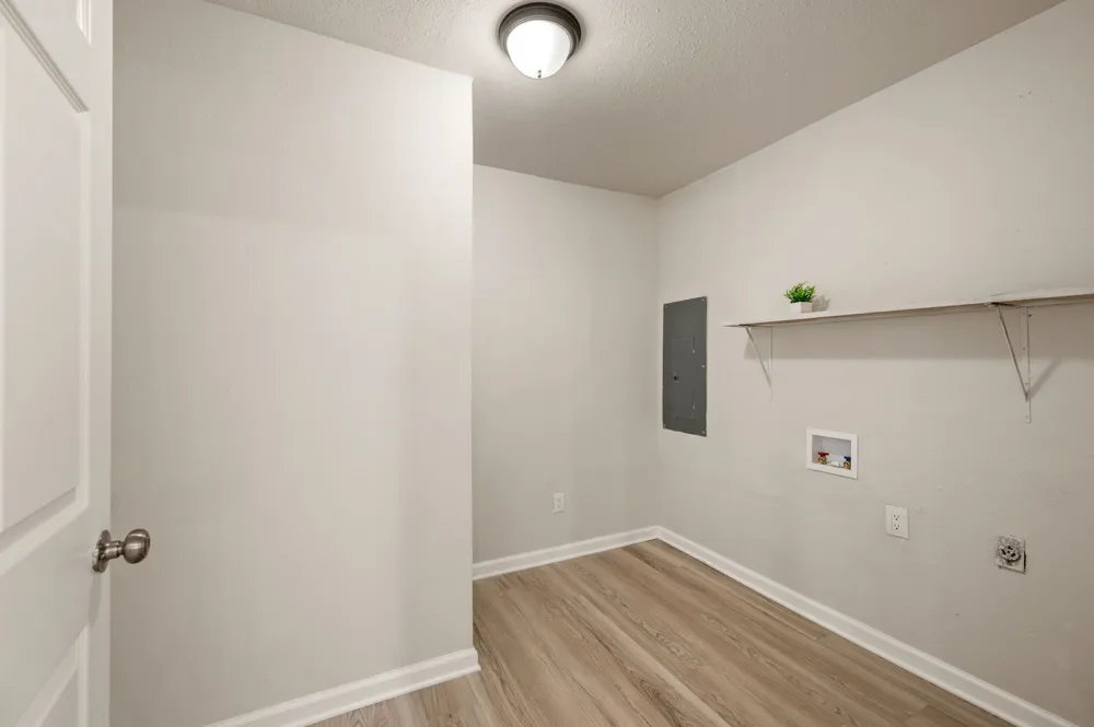 6517 Jameson Street Richland Hills, TX 76118