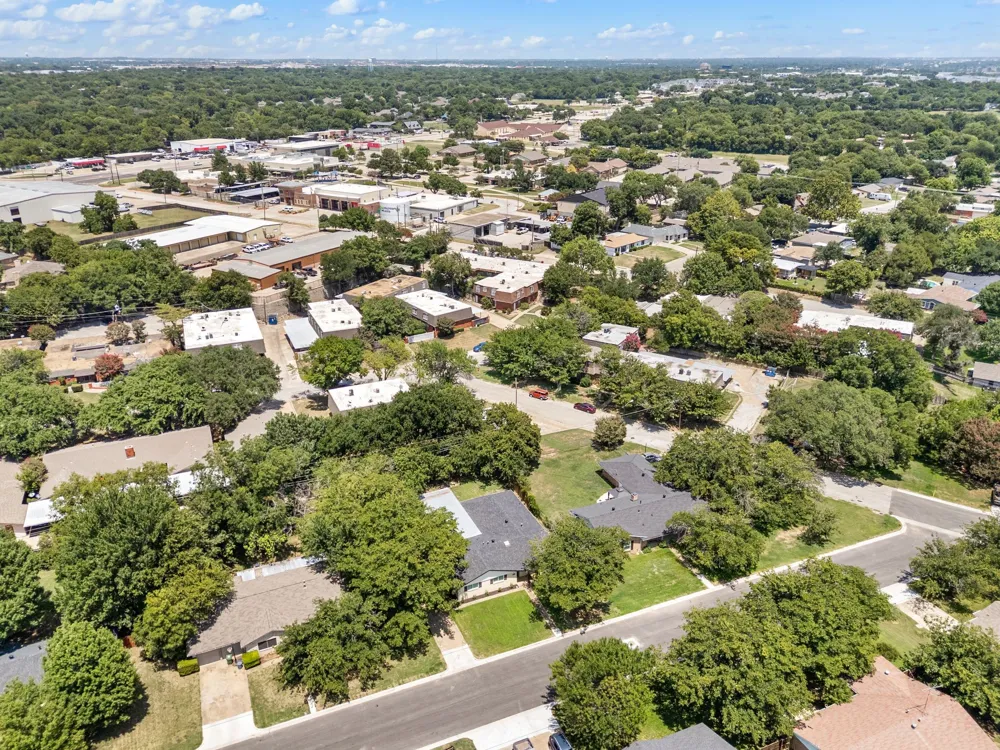 6517 Jameson Street Richland Hills, TX 76118