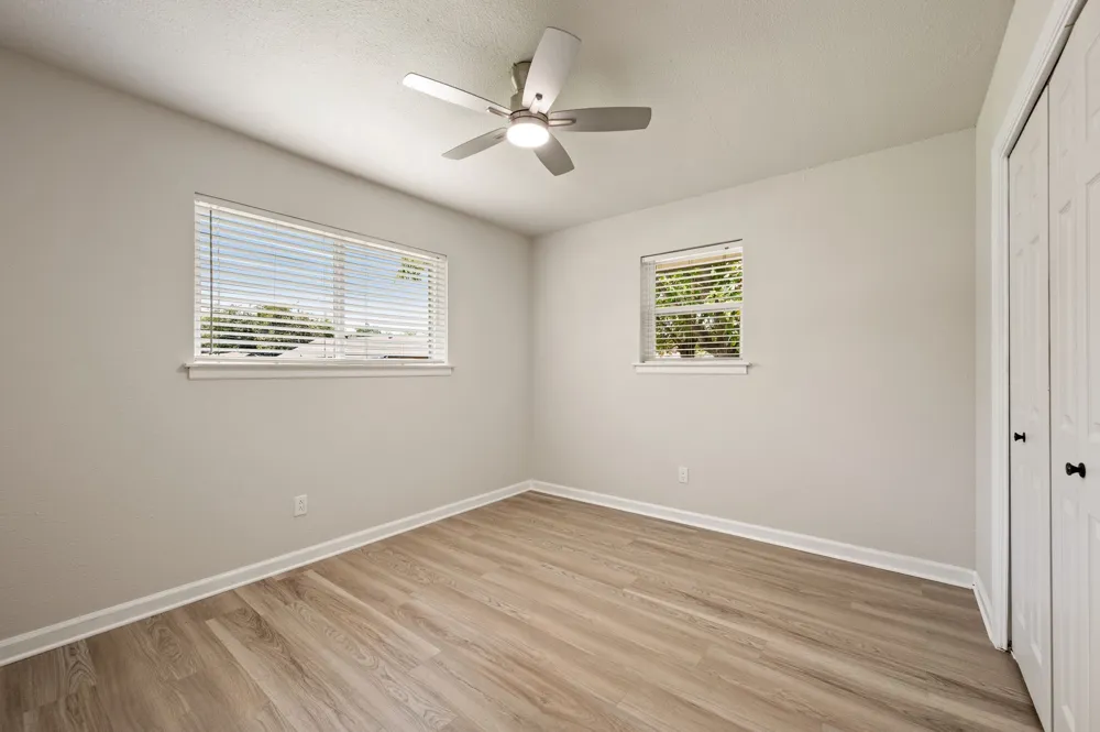 6517 Jameson Street Richland Hills, TX 76118