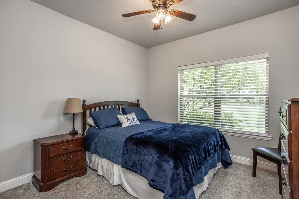 110 E Iriquois Drive Lake Kiowa, TX 76240