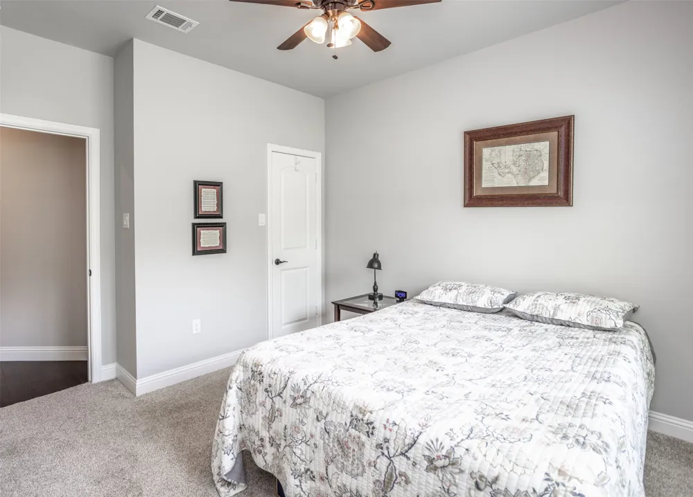110 E Iriquois Drive Lake Kiowa, TX 76240