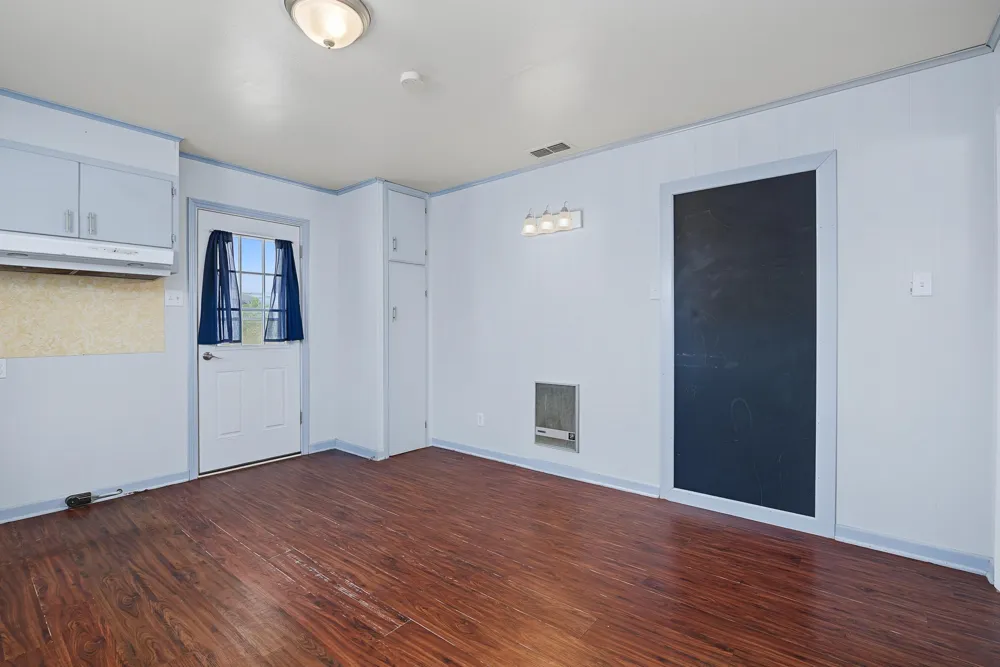 611 Richard Avenue Rotan, TX 79546