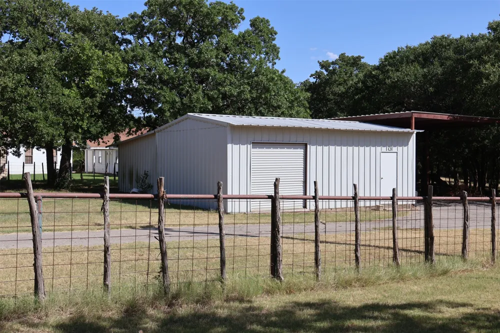 4315 Waples Road Granbury, TX 76049