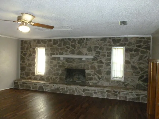 4315 Waples Road Granbury, TX 76049