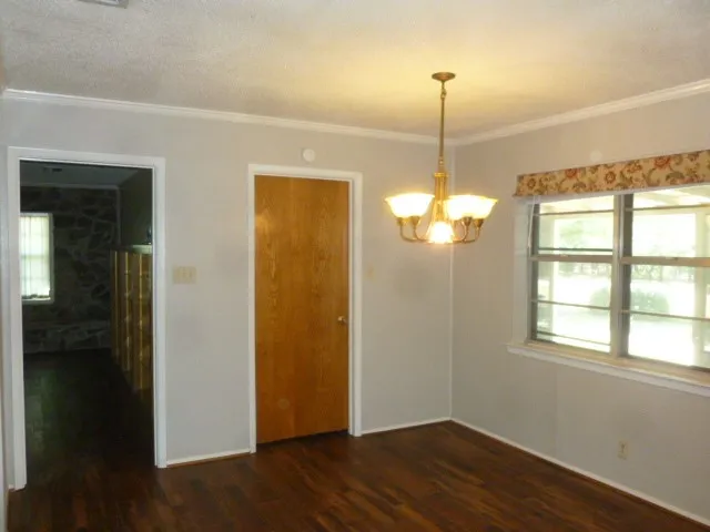 4315 Waples Road Granbury, TX 76049