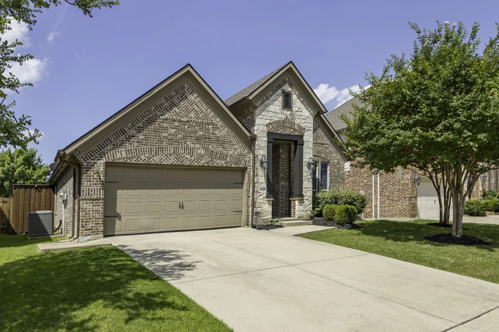 2428 Ranchview Drive Little Elm, TX 75068