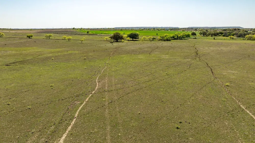 90 County Road 515 Energy, TX 76452