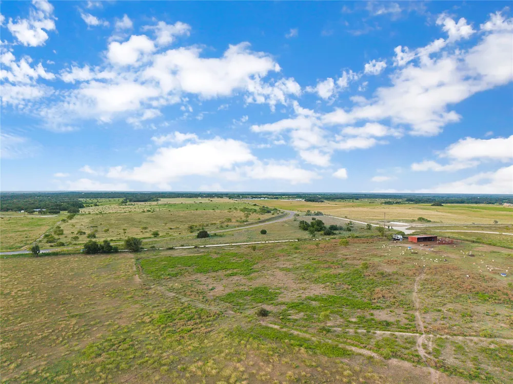 90 County Road 515 Energy, TX 76452
