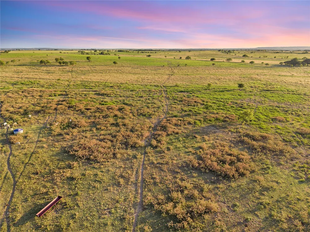 90 County Road 515 Energy, TX 76452