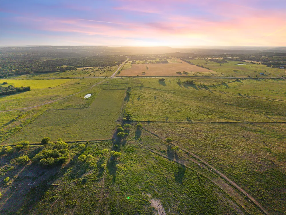 90 County Road 515 Energy, TX 76452
