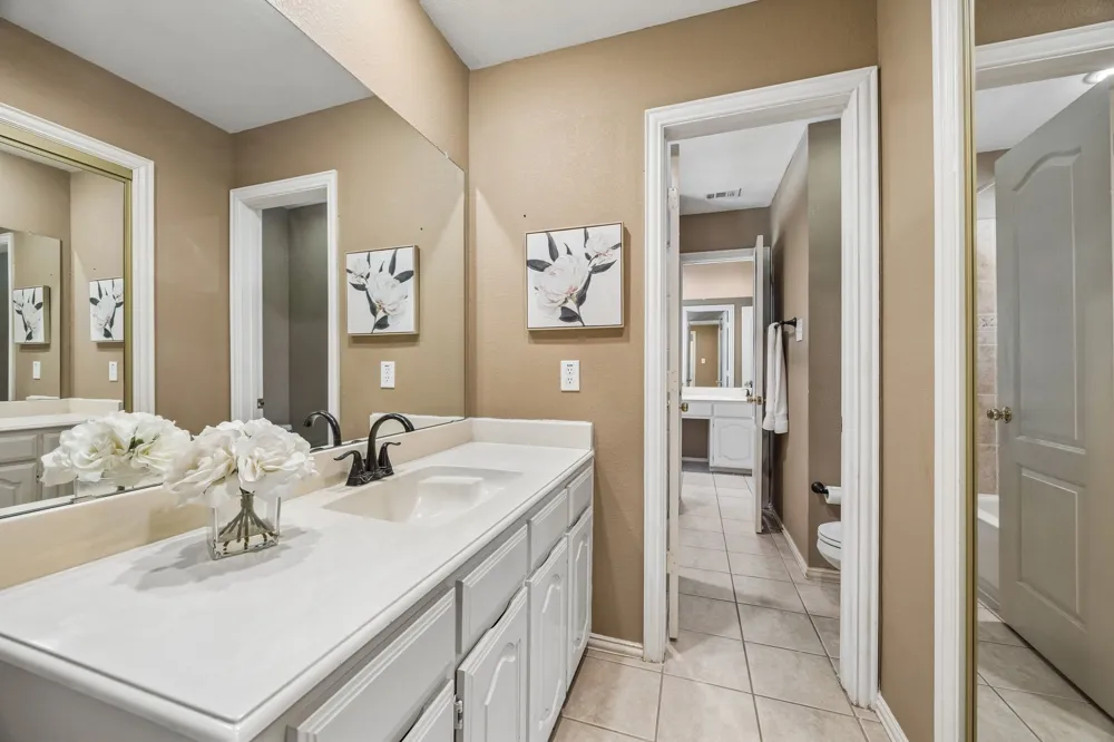 2020 Kipling Drive Flower Mound, TX 75022