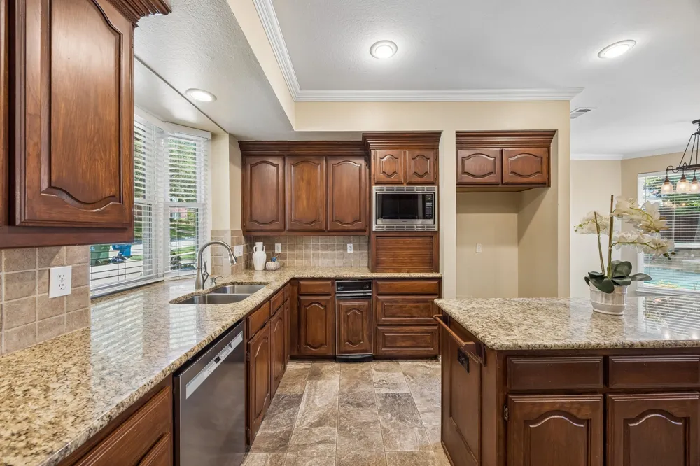 2020 Kipling Drive Flower Mound, TX 75022