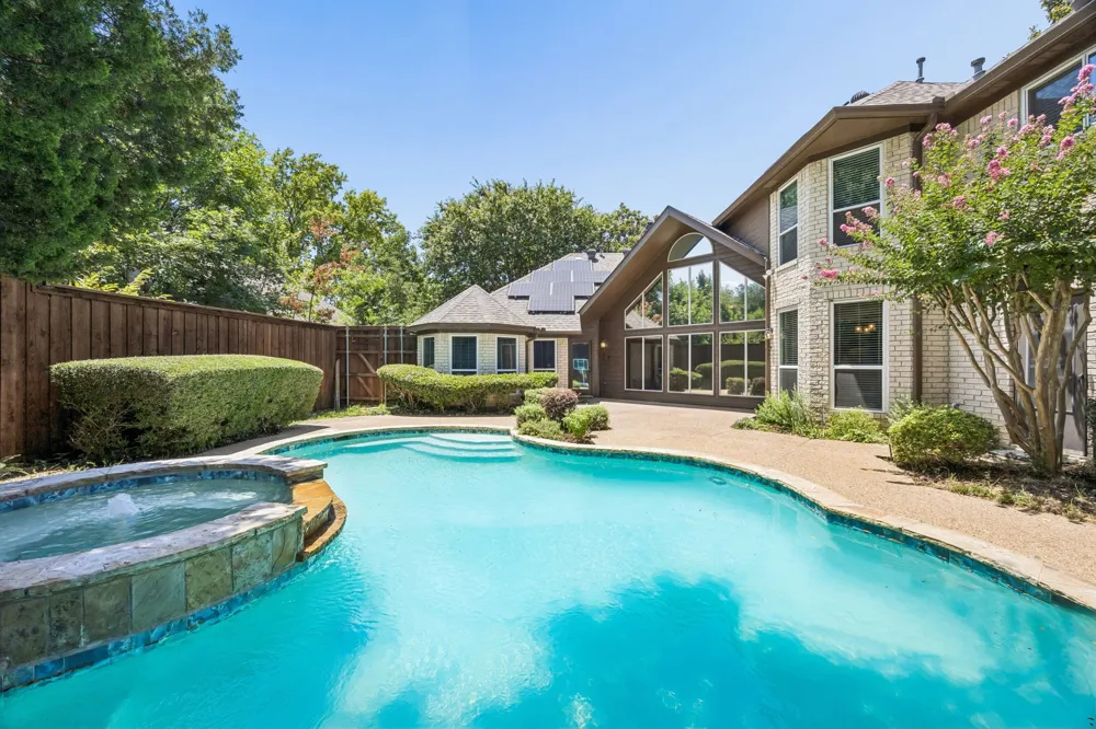 2020 Kipling Drive Flower Mound, TX 75022