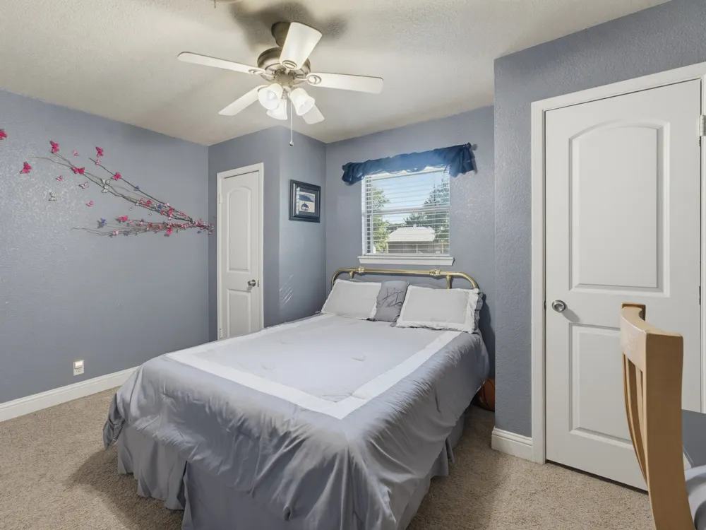 702 Preston Street Bowie, TX 76230
