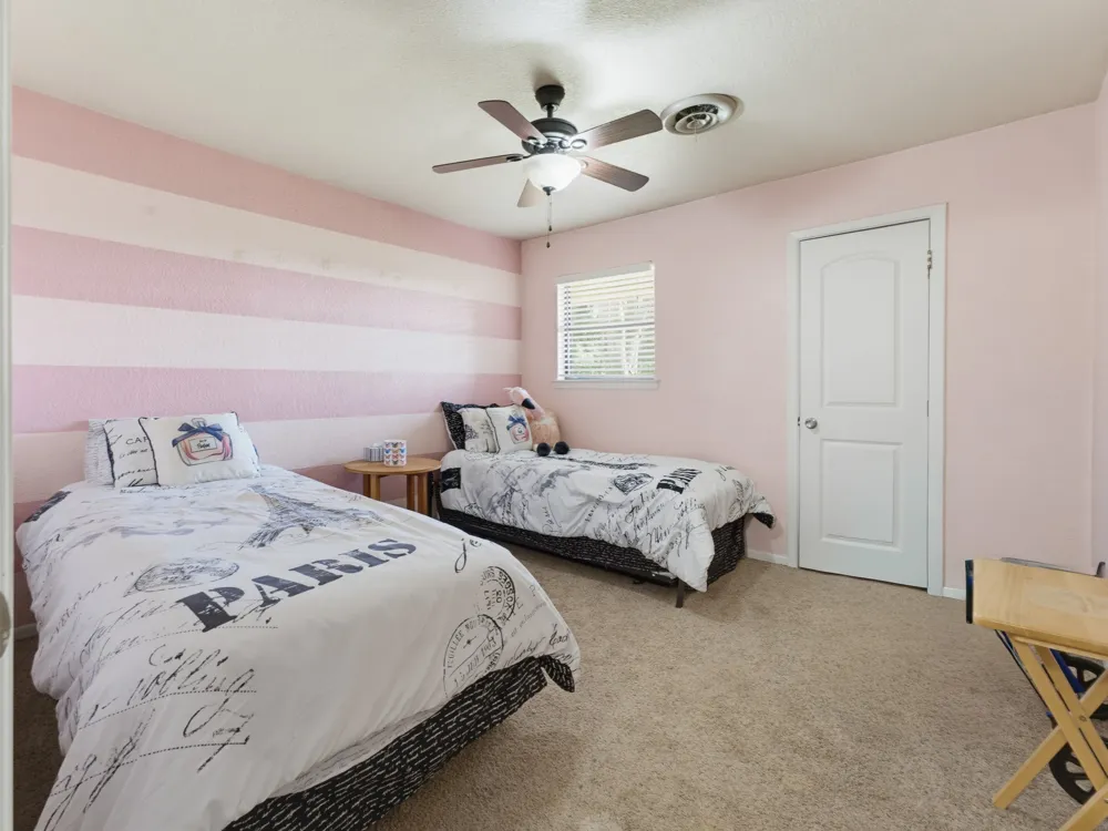 702 Preston Street Bowie, TX 76230