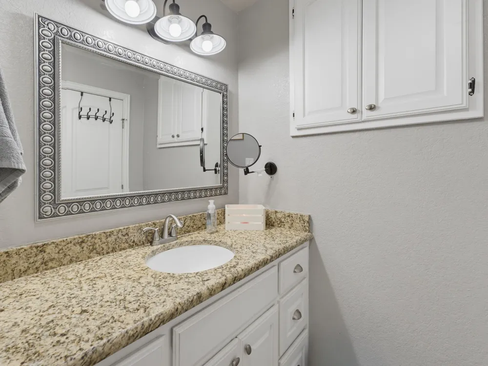 702 Preston Street Bowie, TX 76230