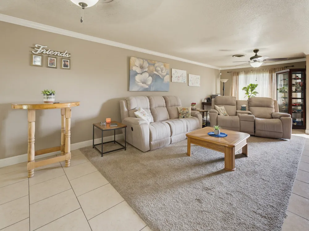 702 Preston Street Bowie, TX 76230